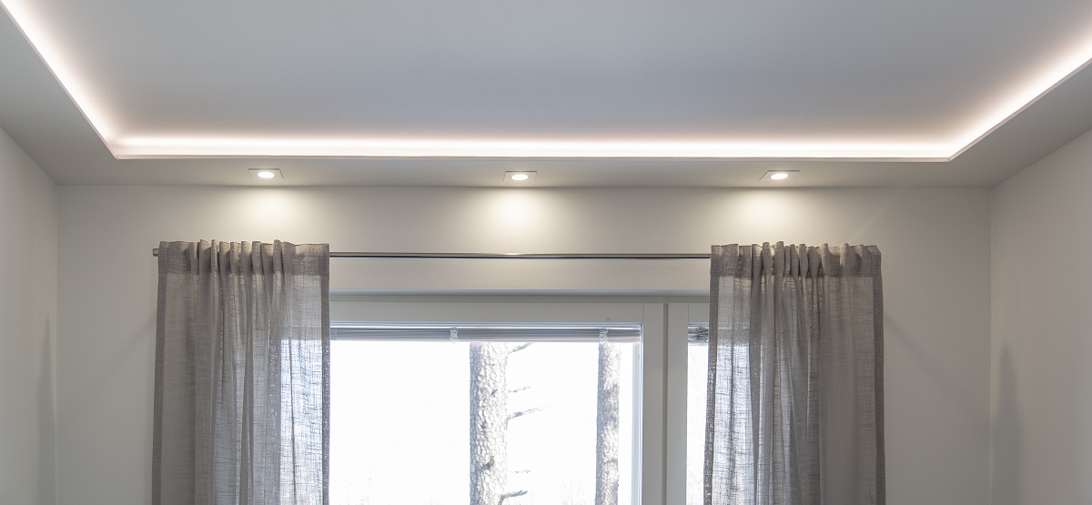 Bedroom indirect lighting