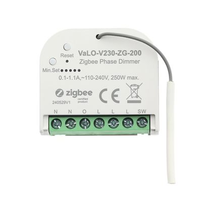 Zigbee-sertifioitu vaihehimmennin VaLO-V230-ZG-200, pieni valkoinen muotoilu, harmaa nollauspainike ja useita liitäntäportteja LED-valaistuksen ohjaukseen.