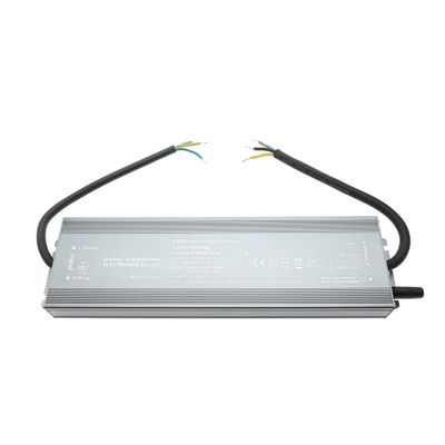 24V Zigbee CCT LED muuntaja 200W IP66 eli pölytiivis sekä vesisuihkuilta suojattu, soveltuva esim. märkätiloihin tai ulos ulkokäyttöön