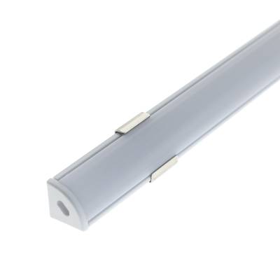 LED-profiili L-muoto, 10mm x 10mm korkeus ja leveys, 7mm kulmamitta, nuolilla ja mitoilla.