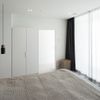Go to image 12