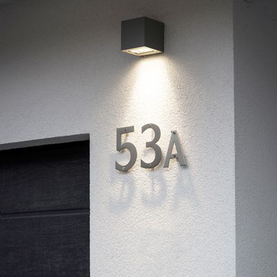 LED SEINÄVALAISIN CUBIC OUT, 3000K, 3W, CRI80, IP55, mattaharmaa