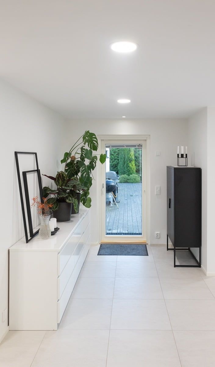 Kaunis yleisvalaistus, Plafond200 neutraali sävy 4000K. ©LedStore