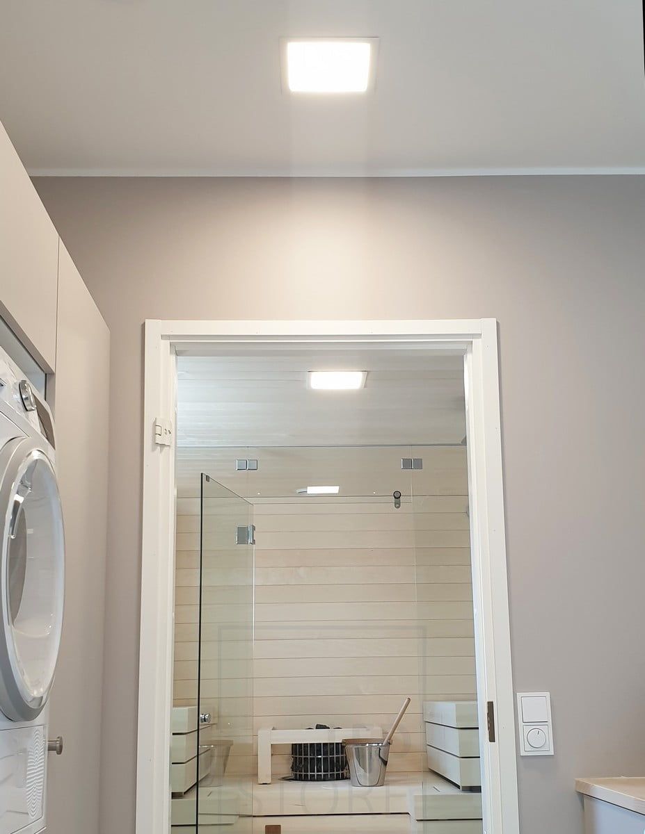 Asuntomessut 2020: 200x200 led paneeli katossa. Ledstore.fi
