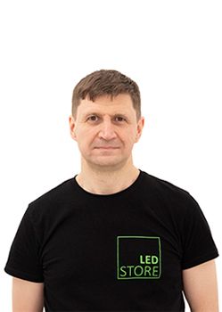 Sähköasentaja Jyri Kytönen