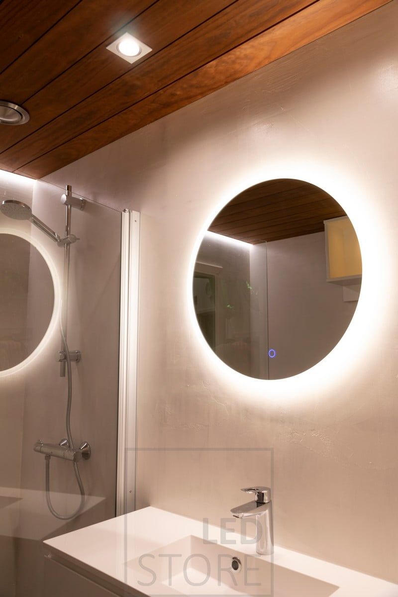 Pienempi MOON valopeili on halkaisijaltaan 600mm sopii hyvin kylpyhuoneeseen ja wc-tiloihin tuomaan tunnelmaa ja lisävalaistusta (IP55). Ledstore.fi