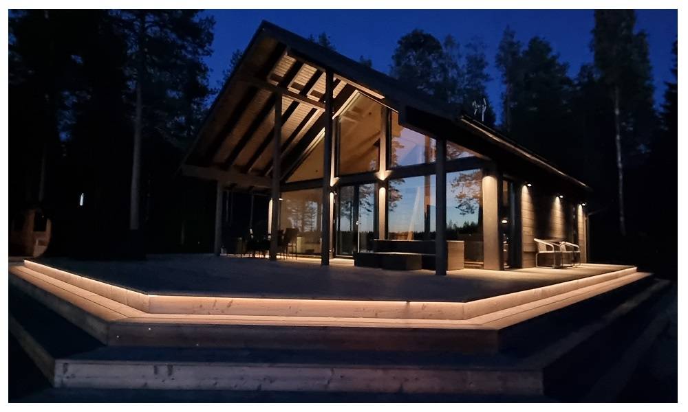 Led-valonauha mökille - led valonauha terassilla